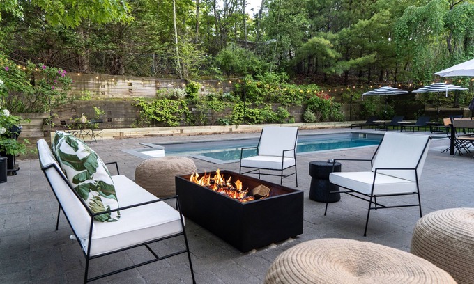 Sag Harbor House | Island View Manor-Secluded, Pool Hot, Tub