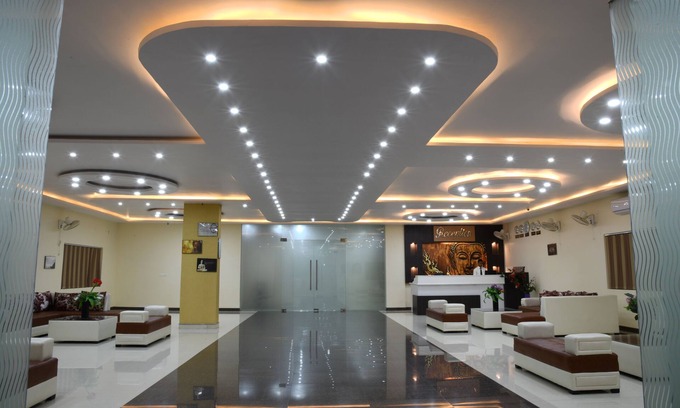 Bodh Gaya Hotel | It is situated in Bodhgaya it near by Terger Monastery.