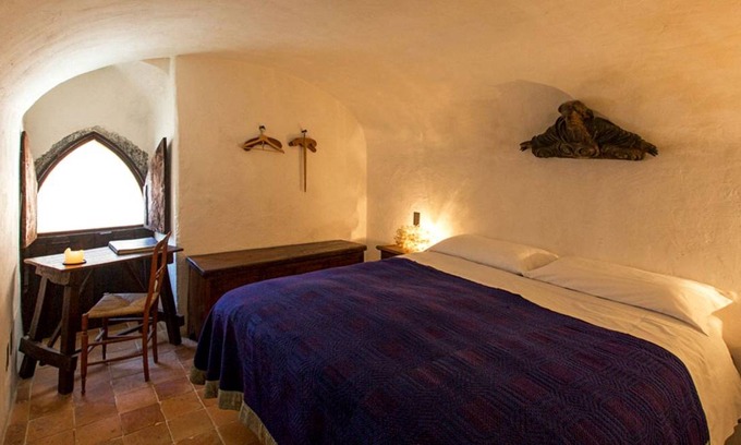 Santo Stefano di Sessanio Cabin | Lodge ∙ 1 bedroom ∙ 2 guests