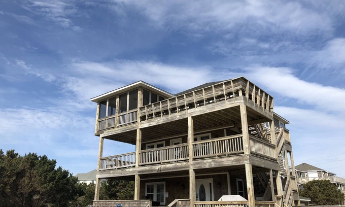Hatteras House | Ivey Coast 6BR, Sleeps 14,Pool,Hot Tub, pool table, arcade, 2 min walk to Ocean