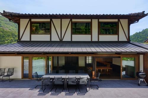 Nantan Villa | IZA cominca 有田邸