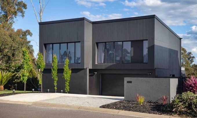 Creswick House | Izzys Retreat
