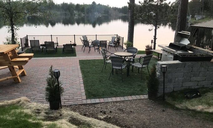 National Mine Resort | Jack Pines. Beautiful Lake side Property.