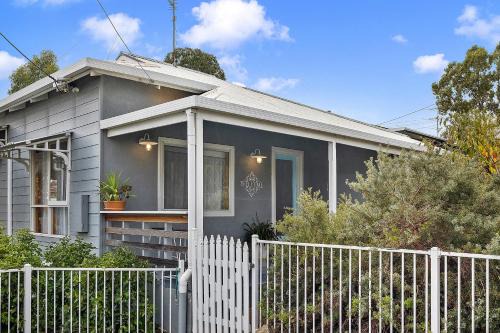 Clare House | Jack's House 2 B&B in Mill Street
