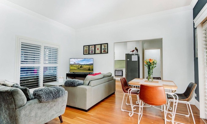 East Tamworth House | Jacks on Rawson - East Tamworth