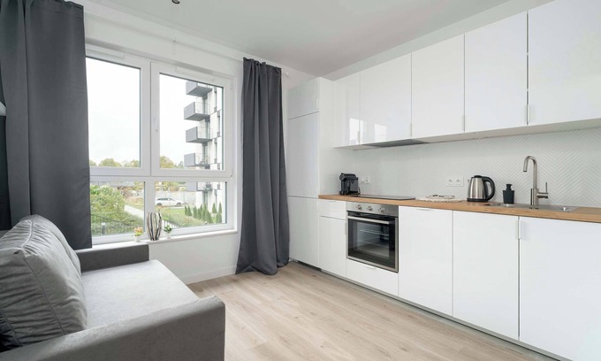 Jezyce Apartment | Janickiego 25B | Beautiful Apartment | Parking