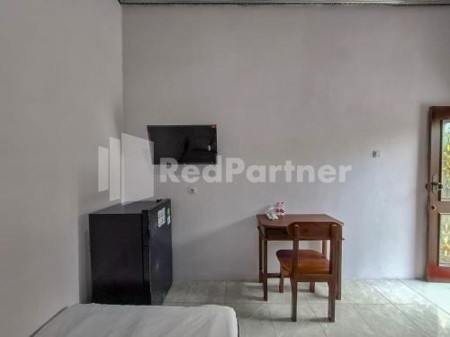 Rembang Hotel | Janoko Guesthouse Syariah RedPartner
