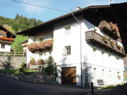Obertilliach House | Janserhof