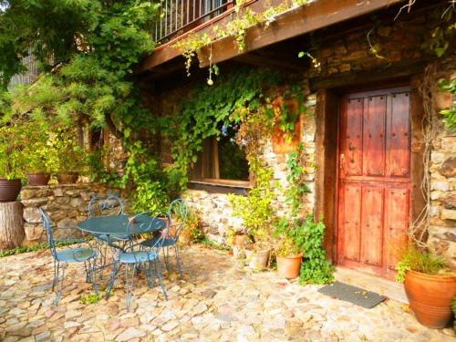 San Miguel del Robledo House | Jardines del Robledo-Albar