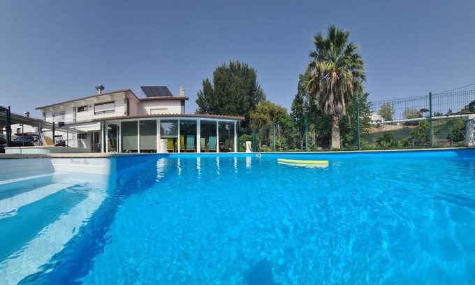 Setubal Hostel | Jardins de São Luís