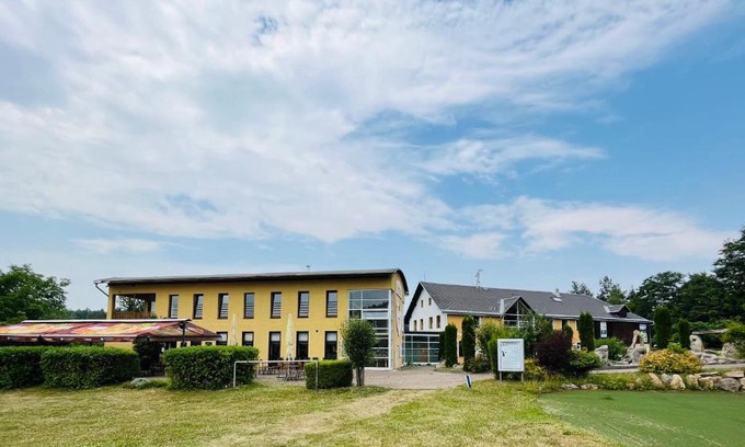 Svetla pod Jestedem House | Ještěd golf restaurace a penzion