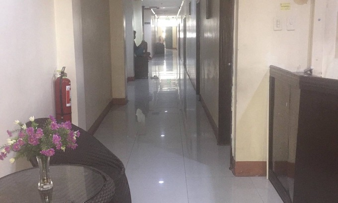 Baybay City Hotel | Jeamco Royal Hotel - Baybay