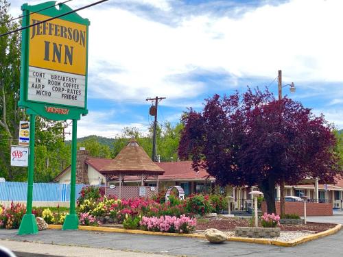 Yreka Hotel | Jefferson Inn
