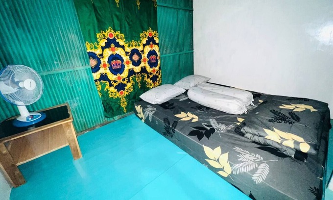 Komodo Bed & Breakfast | Jhuna Komodo Homestay Room 2
