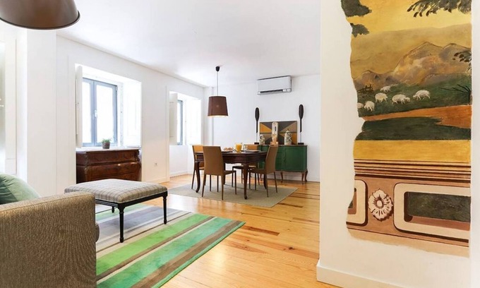 Sao Jose House | JOIVY Airy apt near Avenida station