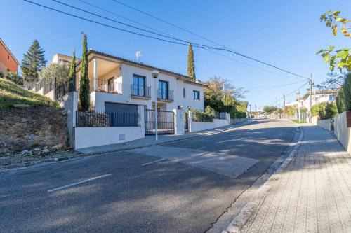 Figueres Villa | Jouvacations Villa Domenec
