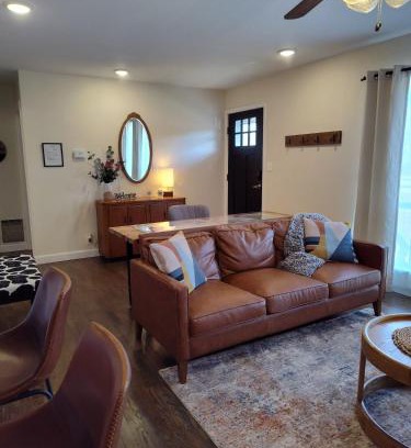 Waynesville House | Julies Place On Rt 66 - Minutes To Flw