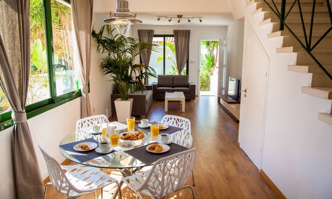 Kissonerga Hotel | Julipapas Gardens