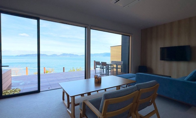 Aji Cho House | Just a minutes walk from the beach Villa Buildi/Takamatsu Kagawa
