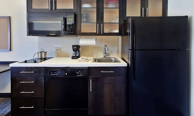 Mount Laurel Hotel | Just What You Were Looking For! Free Parking, Pet-friendly, Near Lakeview Park