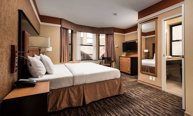 Koreatown Hotel | Just What You Were Looking For! Pets Allowed, Near Top of the Rock