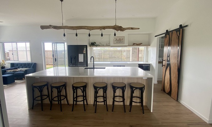 Rules Beach House | Kaarakin Beach House- Option 2 - Relax, swim, surf, fish or 4WD
