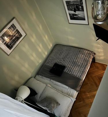 Nepszinhaz negyed Apartment | Kabin