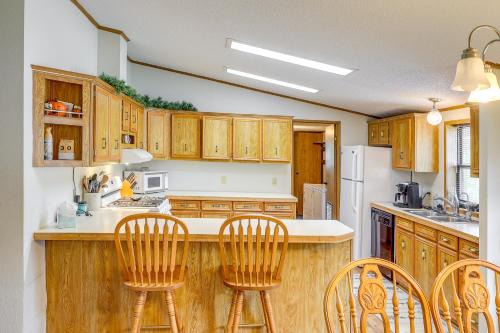 Northeast Entrance Badlands House | Kadoka Home about 22 Mi to Badlands National Park!