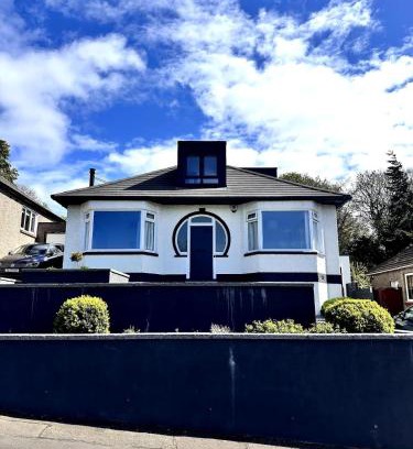 Ellemford House | Kaimes Kip Stylish Edinburgh Five Bedroom Home