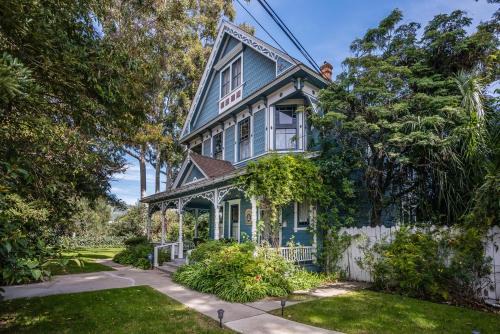 Nipomo Bed & Breakfast | Kaleidoscope Inn & Gardens