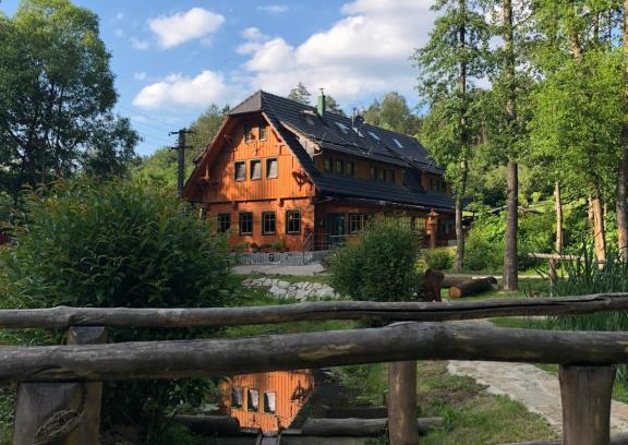 South Moravian House | Kameňácká myslivna