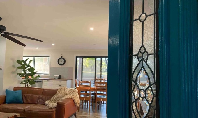 Clarence House | Kangarloo Retreat