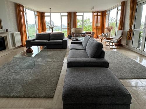 Parres Municipality Villa | KASABOBA