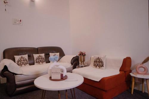 Sigra Apartment | Kashiva Calm in City Center