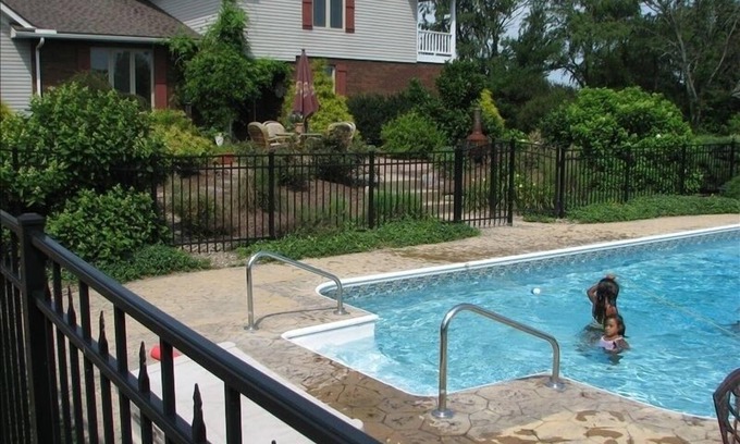Millersburg House | Kate's Guest House "Hidden Retreat"