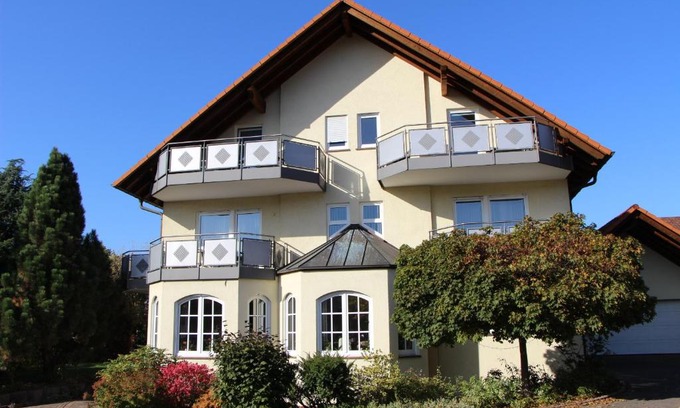 Klingenberg am Main House | Katharinenhof