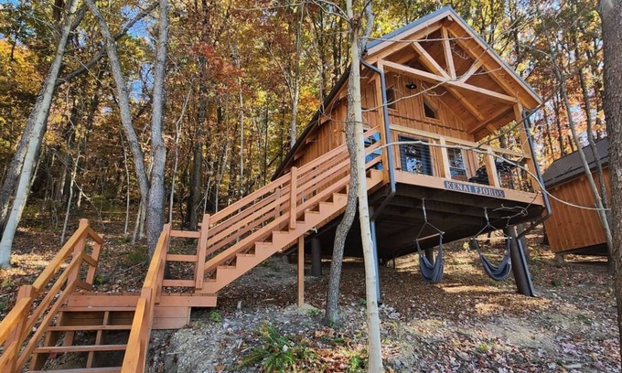 Scio Cabin | Kenai Fjord/Lakeview 4-6 Person Midsize Cabin