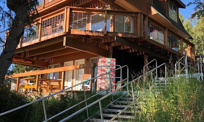 Sterling Ski Chalet | Kenai Riverfront Chalet Centrally Located on the Kenai Peninsula