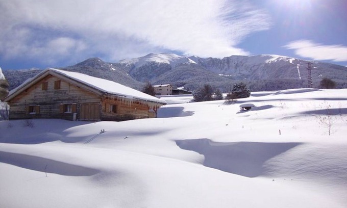 Saint-Pierre-dels-Forcats Ski Chalet | Ker Péric - Atout France-Chalet-Mountain view-Family-Ensuite