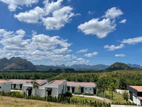 Ban Ta Khun House | Khaosok Mountain View Stay, Private House