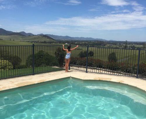Kia Ora House | Kia Ora Lookout Retreat