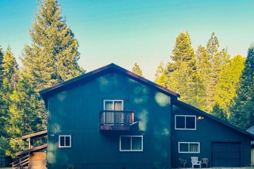 Shingletown House | Kibler/Griffis Creek House