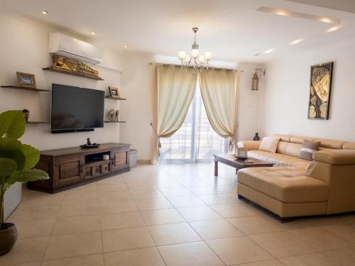 Marsaskala Apartment | KIMRAY Boutique Apartment - Indulge in Comfort, Embrace Tranquility