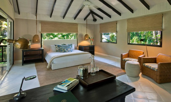 Punta Gorda Resort | King-Bed Jungle Suite w/Spectacular Views & Balcony - WiFi & A/C Included