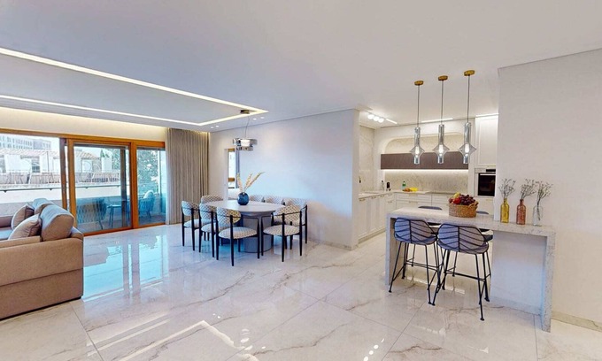 Mamilla Apartment | KING DAVID RESIDENCES- Luxury 3-bedroom apartment with POOL, GYM, PARKING