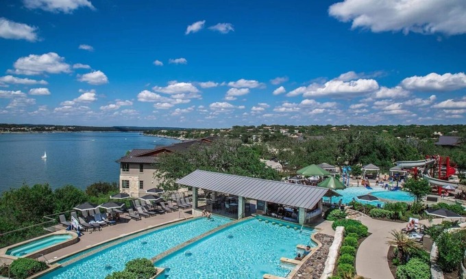 Lakeway Hotel | King Lakeview at Lakeway Resort & Spa, Pool, Pets Allowed!