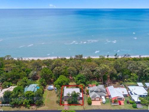 Toogoom House | Kingfisher by the Sea