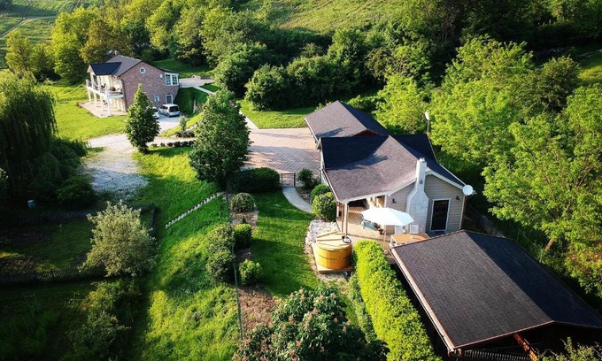 Jasd Apartment | Kingsdale Farm Guest House