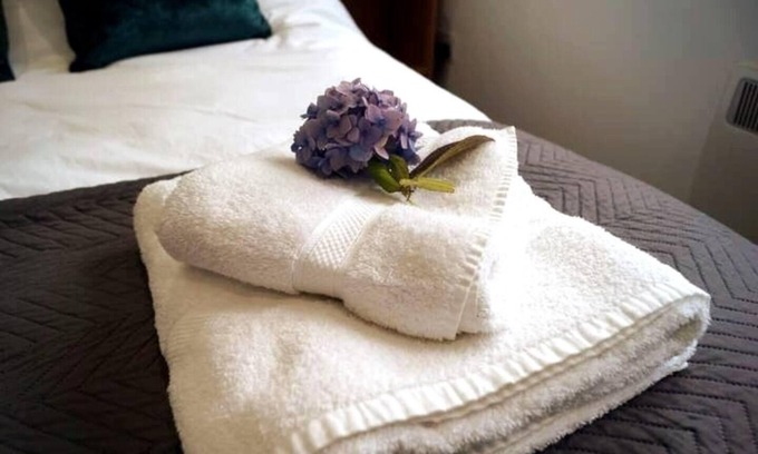 Kirriemuir Apartment | Kirriemuir -1Bed Apartment -Sleeps 2 -Pet Friendly