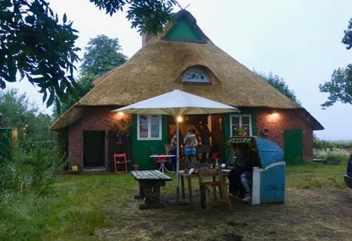Landscheide House | Kleine Einliegerwohnung oder Zimmer im Reetdachhaus